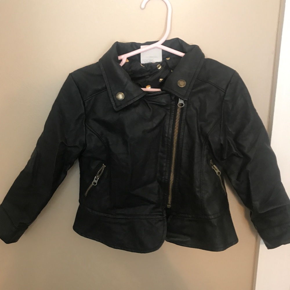 leather like jacket! 3T